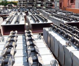 SCD型槽(cao)式輸送(sòng)機鏈鬥(dou)裝置